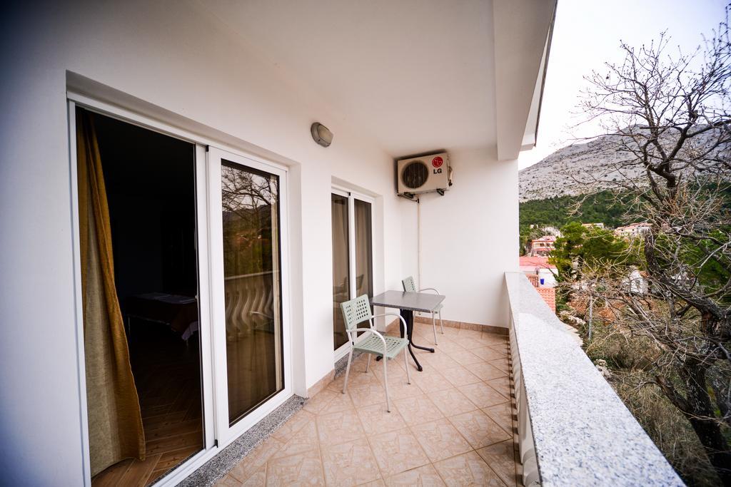 Apartments Dalmacija スタリグラード 部屋 写真